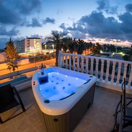 Paradi Nissi Golden Sands Apartment Ayia Napa Exterior photo